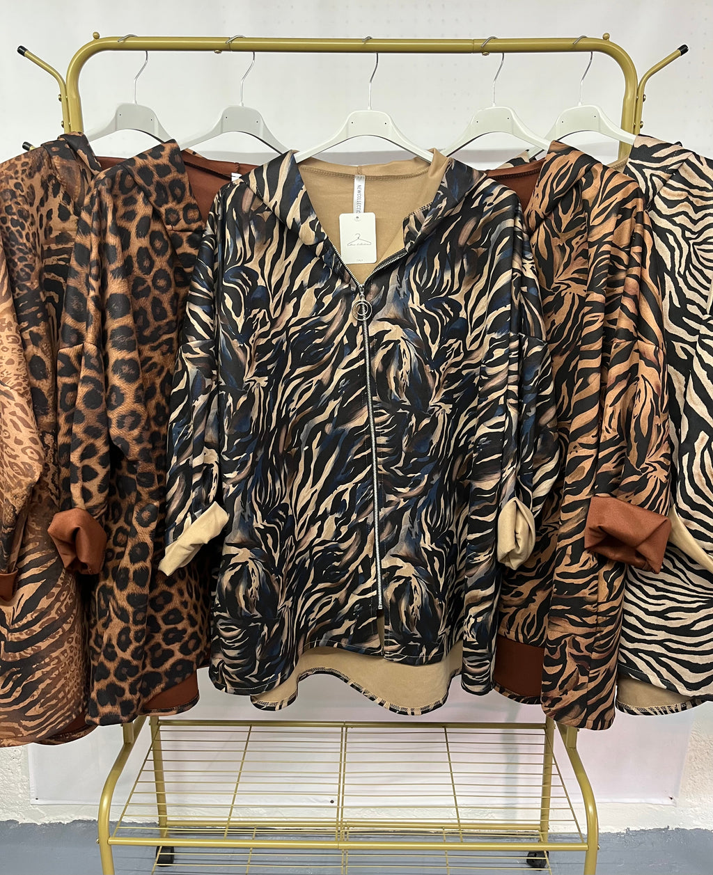 Maglia aperta con zip e cappuccio
