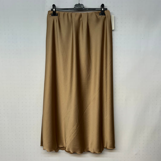 Gonna Satin Elegance