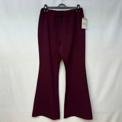 Pantalone Flares