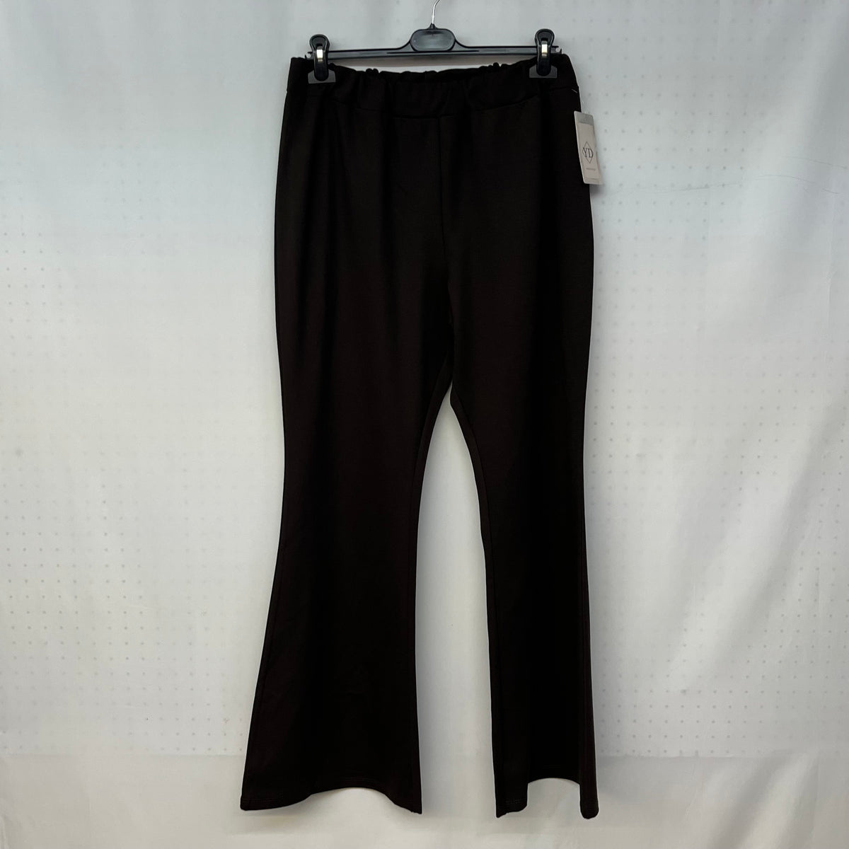 Pantalone Flares