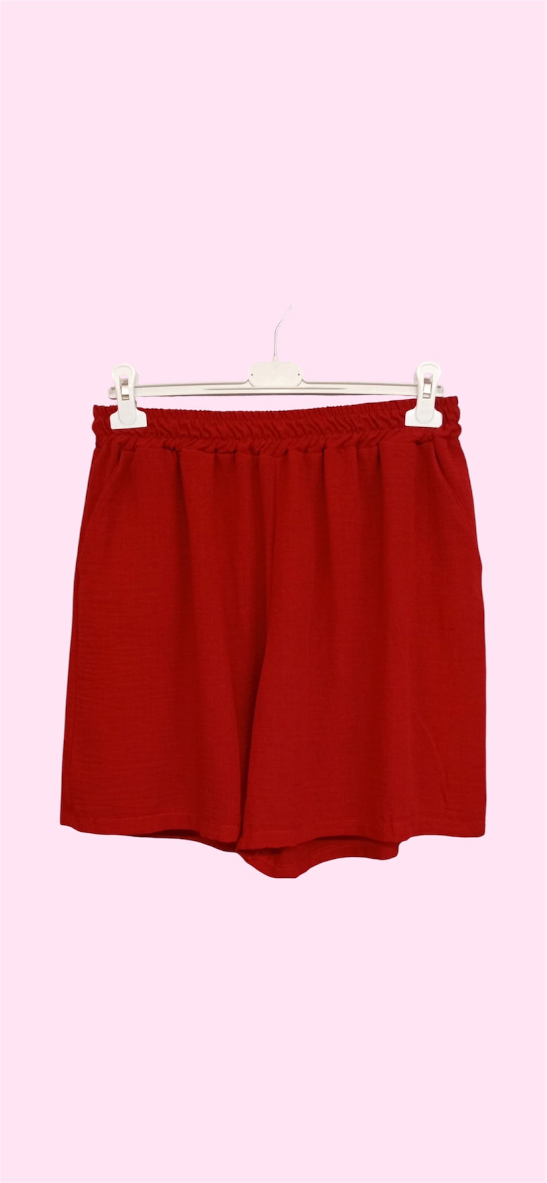 Pantaloncino corto con laccetto regolabile in vita