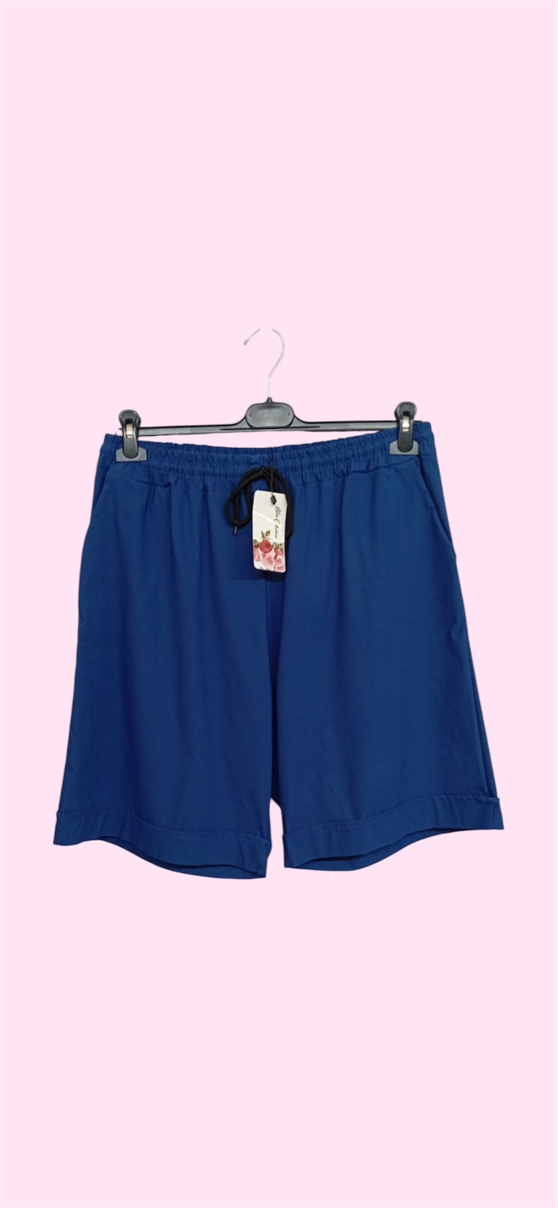 Pantaloncino bermuda con laccetto in vita